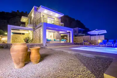 Image de Villa à Rhodes avec piscine et barbecue