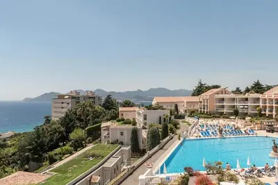 Image de Cannes Villa Francia Maeva Accueil