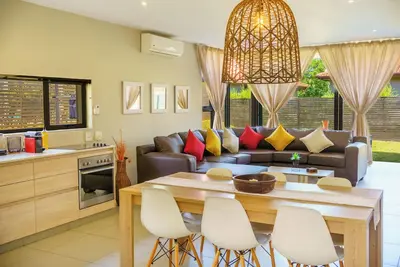 Image de Modern, Exclusive 3-Bed Home Zimbali Wedge Ballito