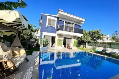 Image de Awesome 4-bedroom villa with Ac in charming Cesme-Alacatı