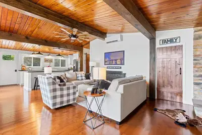 Image de Lake Huron Waterfront Cozy Cottage