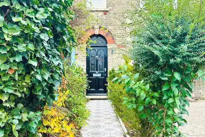 Image de Pet friendly Cambridge townhouse with free parking