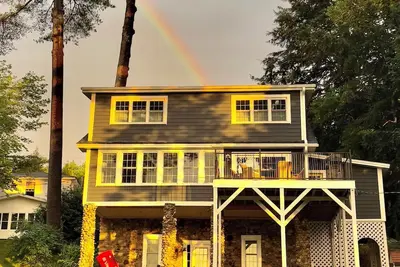 Image de The Weirs Retreat on Lake Winnipesaukee