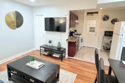 Image de Close to Downtown Chicago/Cta/Metra/O’Hare