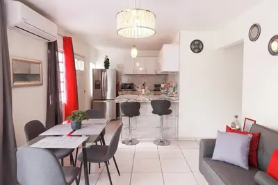 Image de 3-bedroom apartment in beautiful San Juan with Ac