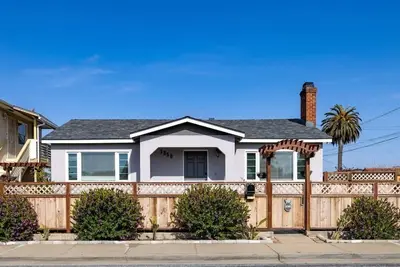 Captain's Getaway on Monterey Bay