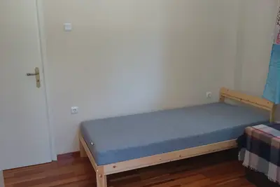 Image de Yr Olewydden, a 2-bedroom house in a tranquil neighborhood of authentic Piraeus