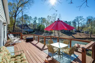 Image de Charming Lake Murray Cottage: ‘Breezy's Blyss’