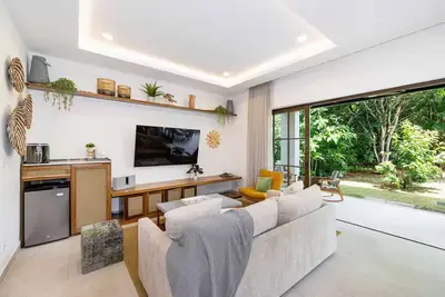 Image de Villa Mantas: New Pinilla/4 Br/5 min to beach.