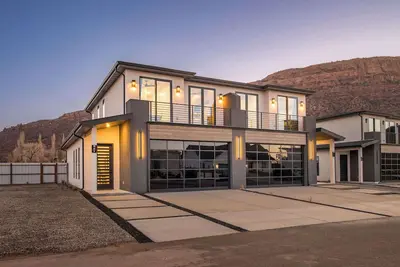 Modern Luxury @ Copper View Moab