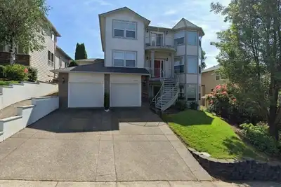 Image de Luxury Creekside Estate for extended stay in South Salem