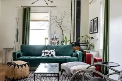 Image de Cozy 2-bedroom in Quaint Cabbagetown - close to beltline and stadium