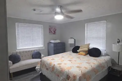 Image de Cute 3br 1. 5 Bath, Fully Renovated Bungalow in Downtown Columbia, Sc.