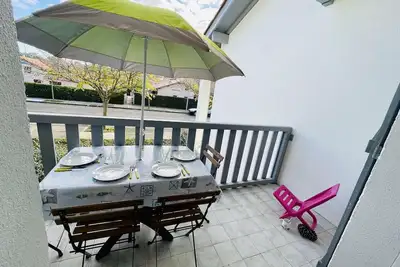 Image de Duplex confortable à proximité de la plage