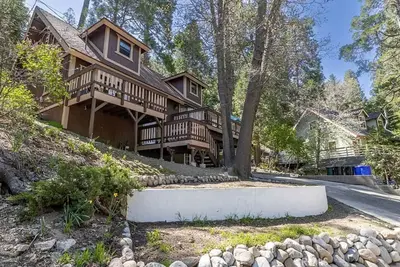 Image de Cozy Crestline Cabin Near Lake Gregory