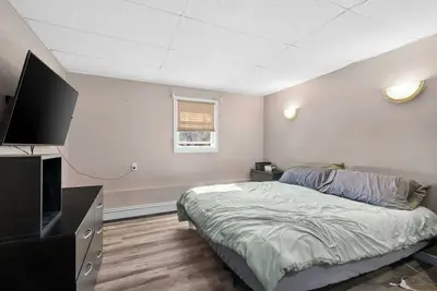 Image de 2-bedroom apartment in marvelous Milford with cool Ac