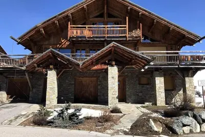 Image de Chalets pour 10 Personnes