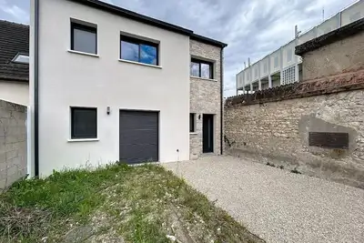 Image de Maison neuve, calme et lumineuse – 4 chambres – Proche centre d’Orléans