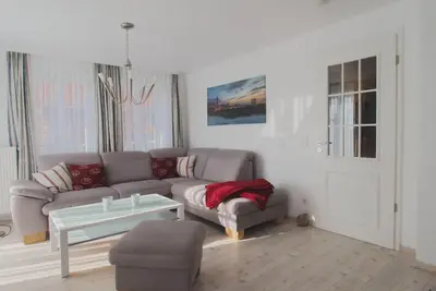 Image de 68m² vacation apartment in Villa Smidt with balcony for 4 people and dog