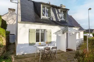 Image de Le penty Gwen-Plage, bourg et viviers à pieds