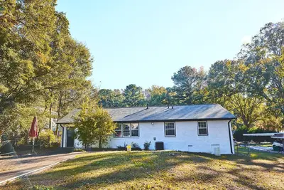 Peaceful, spacious and newly renovated space