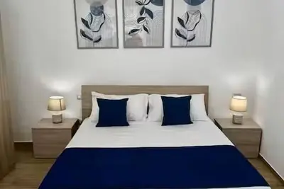 Image de Apartment with Balcony