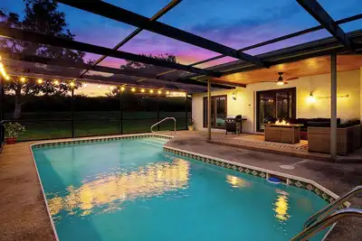 Image de Crystal River Retreat - Pool, Fire Pit, and Game Room