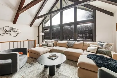 Image de The Manor on the Ridge | Mt Snow 5 Min · Hot Tub