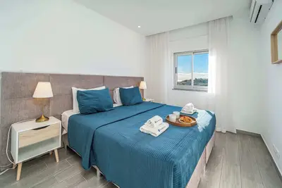 Beachfront Flat & Panoramic Sea View by HostWise