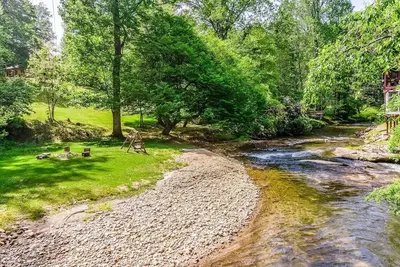 Image de Quiet Mountain Home w/ Tubing, Grill & Firepit