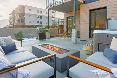 Image de Peak To Green Getaway - Townhouse