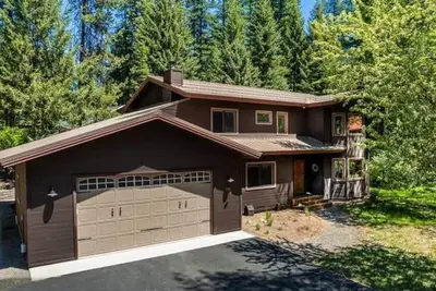 Image de McCall Family Cabin Close to Lake & Summer Fun