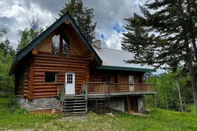 Image de Raven`s Roost - Rural Cabin Minutes from Golden