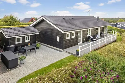 Image de Maison confortable de 2 chambres à Roslev