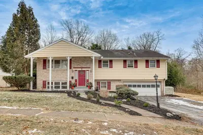 Image de Family Home on Greenbelt, 4 Mi to Dtwn Harrisburg!