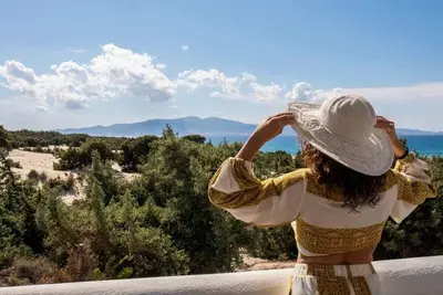 Sea-View Elegant Villa • Shared Pool & Terraces