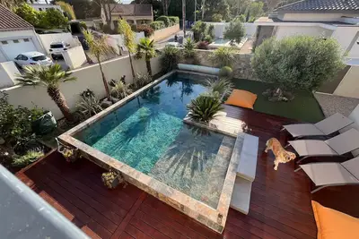 Image de superbe villa climatisée avec piscine chauffée 300m de la plage