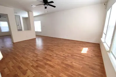 Image de Spacious 4-bedroom house in beautiful Leander with Ac