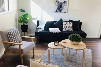 Refurbished + Modern Sought after location ~5 Star