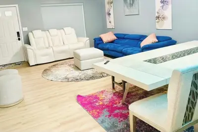 Image de 3-bedroom townhome in Prime Downtown Harrisburg