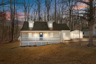 Image de Family/Work Crew & Dog Friendly Cottage - Master on Main