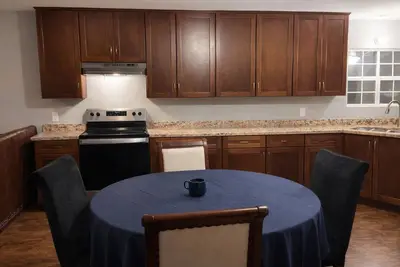 Peacefull 4 bedroom in charming Spring