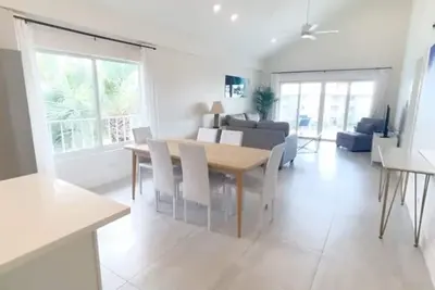 Image de Sunset Cove Condo 314 Beach View Bliss-2-Bedroom 3rd Floor Beach/Pool View