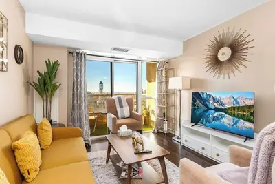 Image de Premier SkySuite 3br | Horizon Views + Parking