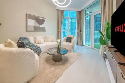 Impressive 2br Apt with Premium