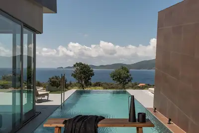 Image de Modern 3-Bedroom Villa with private pool and Panoramic views in Lefkada