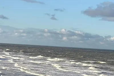 Image de Pet-friendly apartment with super sea view. Peace and quiet on the coast