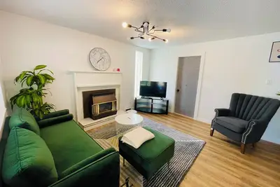 Image de Metrotown sweet home 3-bedroom house in Burnaby perfect for your getaway