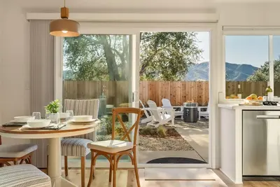 Image de Newly Renovated, Spotless, Extended Stay