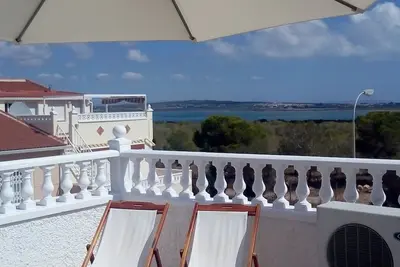 Image de Bungalow Next To The Natural Park Of La Mata With Barbecue And Privacy